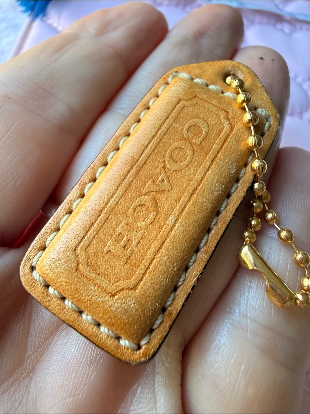 Authentic Vintage Coach Leather Hangtag 💗